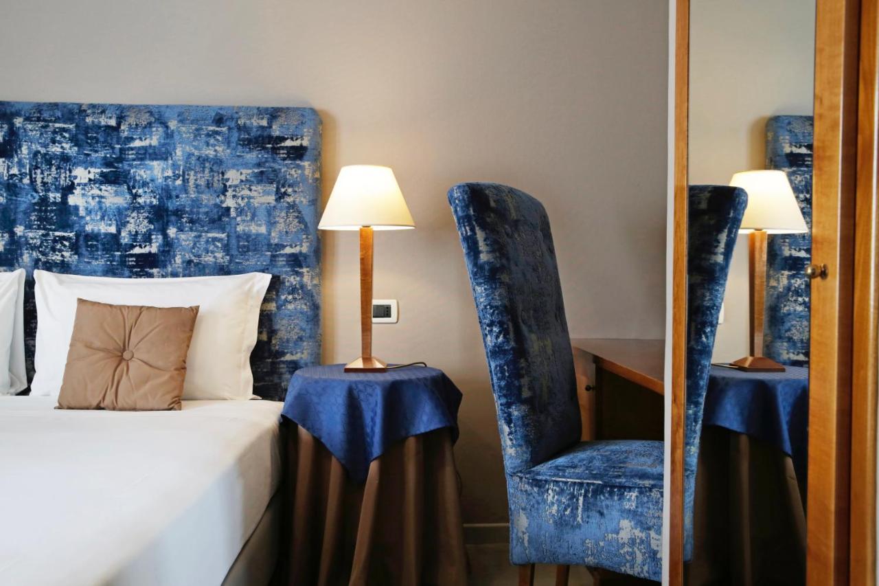 Beyou Hotel Ponte Milvio Rome Bagian luar foto